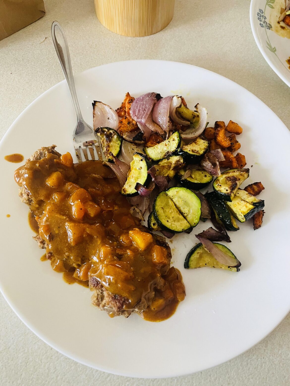 Spiced Pork Patties with Tomato Pan Sauce 8/10