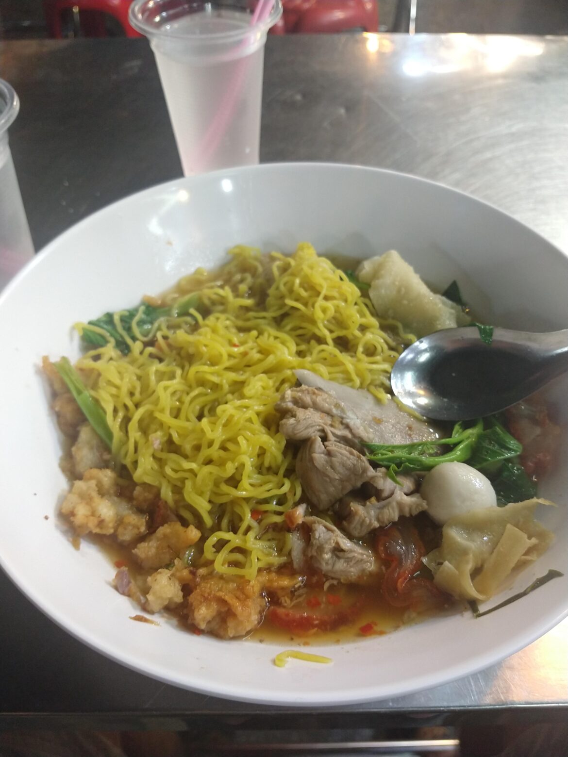 Last night and dinner had a walking Street. Khon kaen Thailand. Pork noodle. 50THB