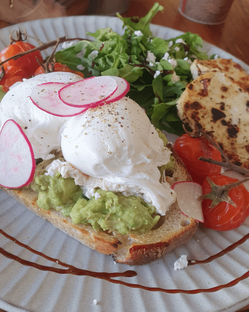 Having another hipster café breakfast today, because my generation is ruined or whatever it is those old people say about us 🤷🏼‍♀️🙄🤣