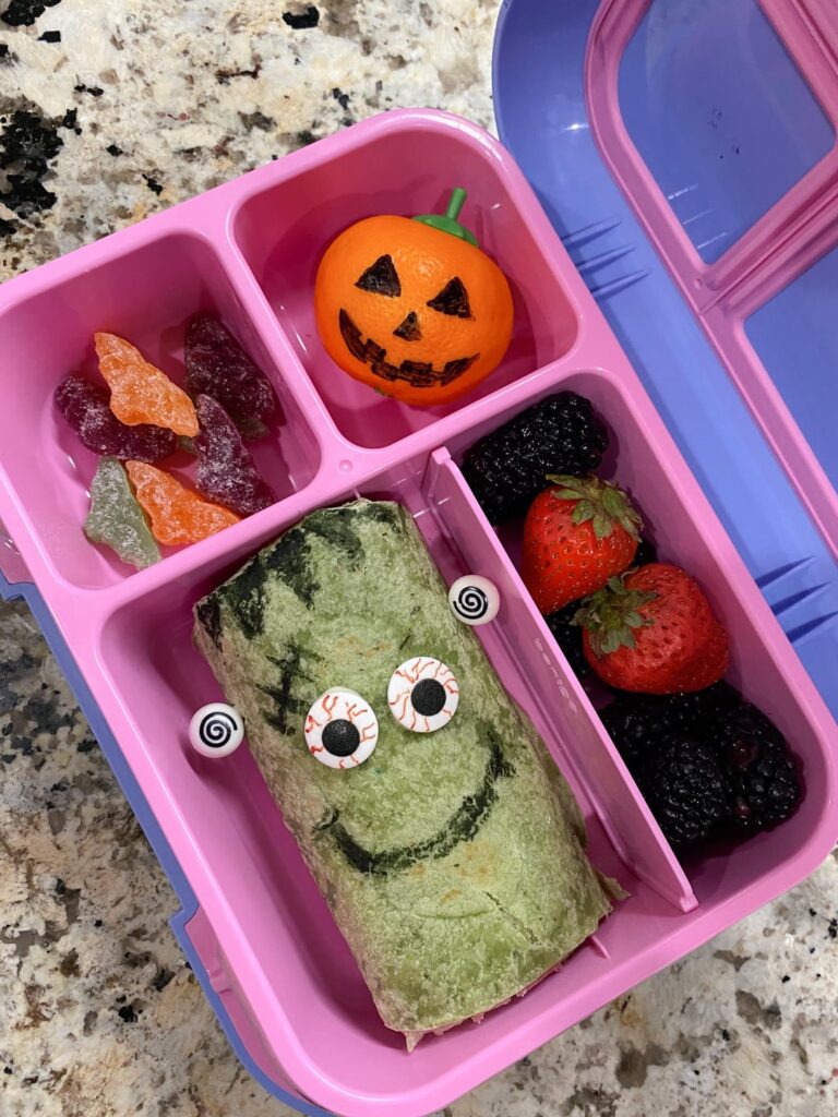 Spooky Bentos for my 4 year old, she even helped this time