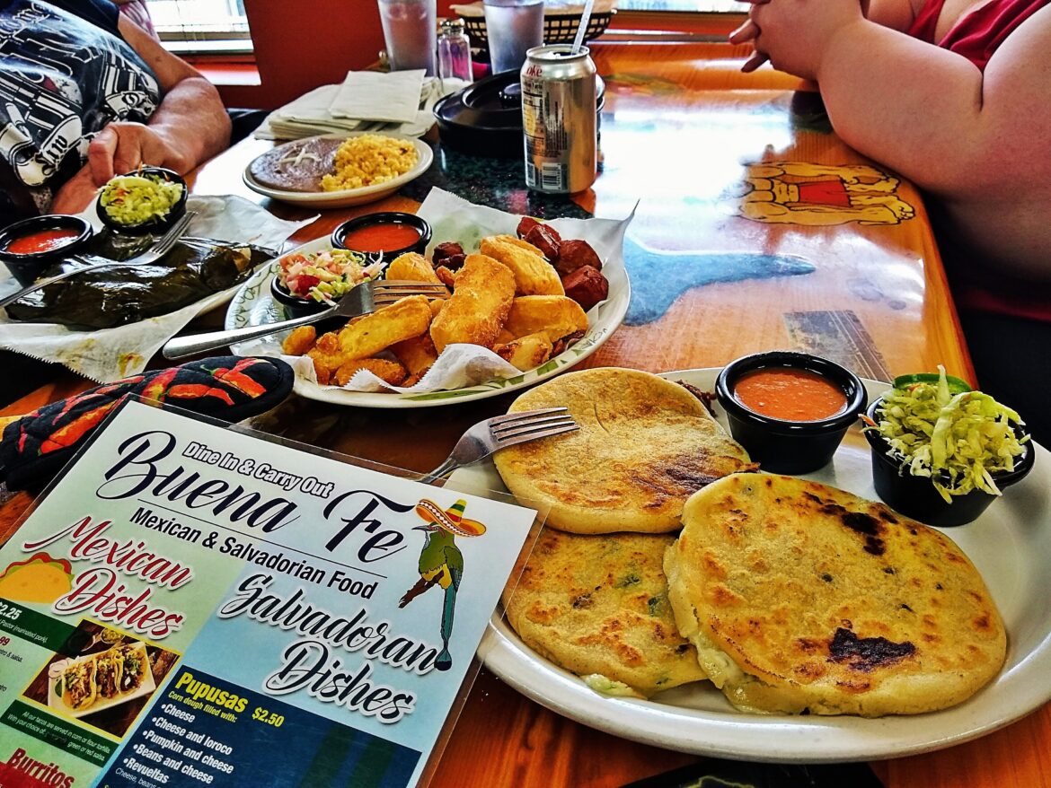Da Pupusa, Yuca Frita, Tamal n Fried Plantains 😋