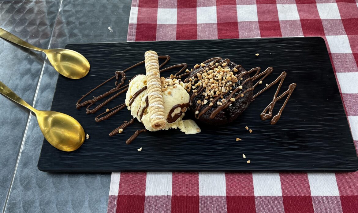 OC chocolate muffin with liquid chocolate inside and vanilla ice cream