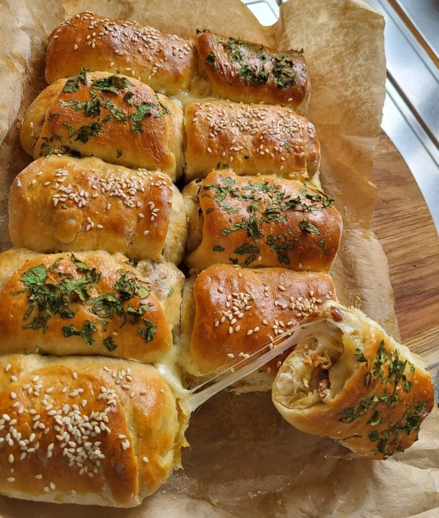 Made some chicken filled bread rolls