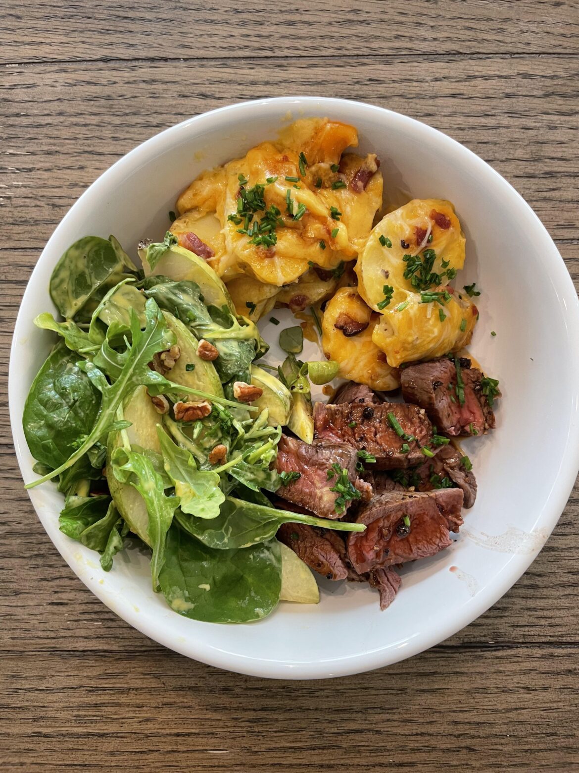 Beef au Poivre & Cheesy Bacon Potato Gratin with Pear & Pecan Salad (5⭐️)