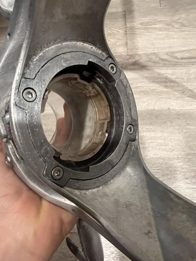 How to clean limescale off ROK espresso maker?