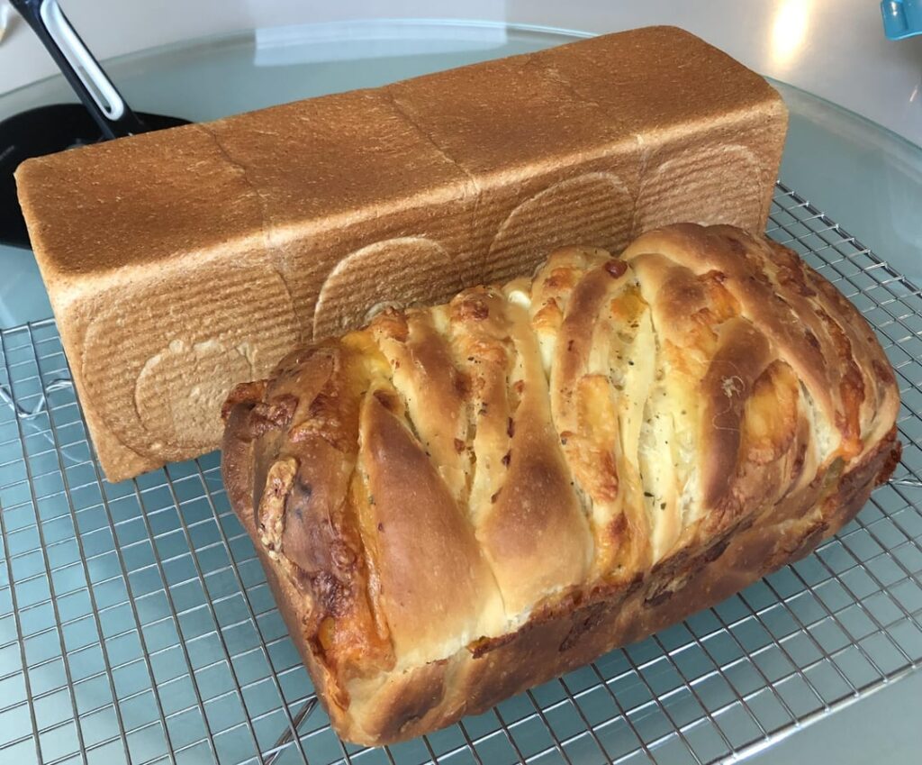Today's bake: sandwich bread and cheesy garlic bread!