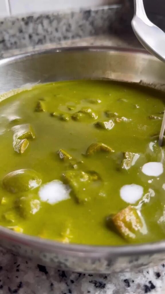 Vegan Palak Paneer with Fried Tofu