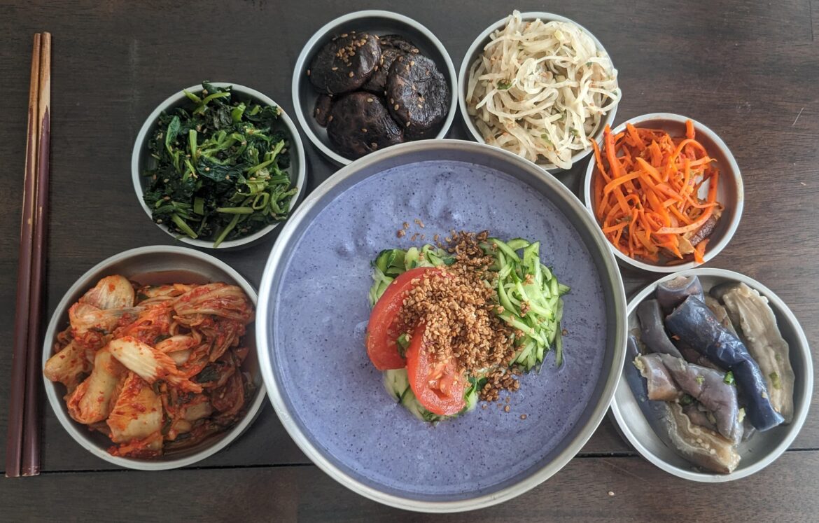 Blueberry Kong-guksu