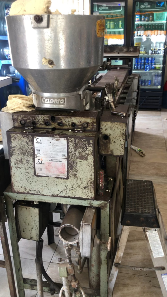 Máquina para hacer tortillas 100% mexicana