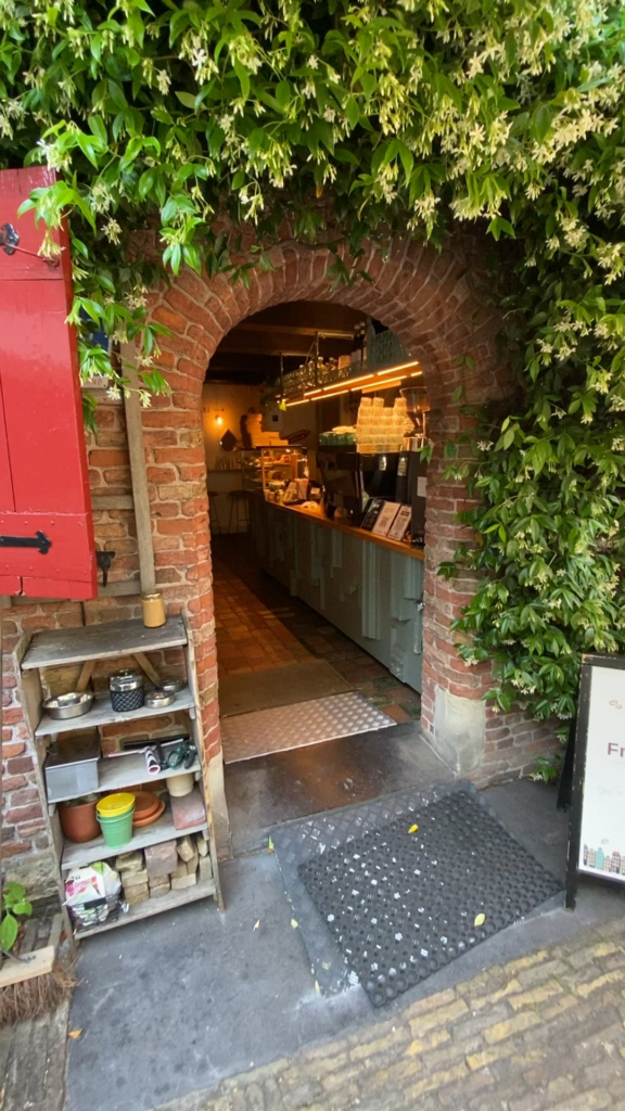 Espresso with Indian beans 🫘 at De Koffieschenkerij Amsterdam 🚴‍♂️. Speciality coffee by the canal 🇳🇱 enjoy coffee!