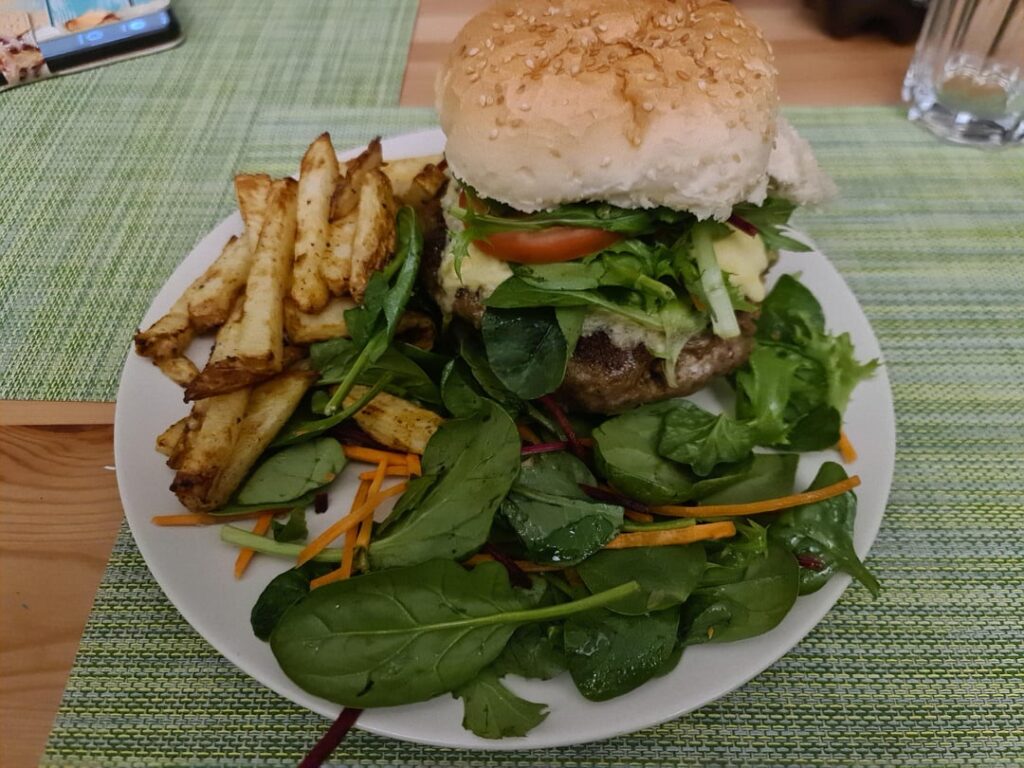 Girlfriend's away for the week, so I got to pick the menus