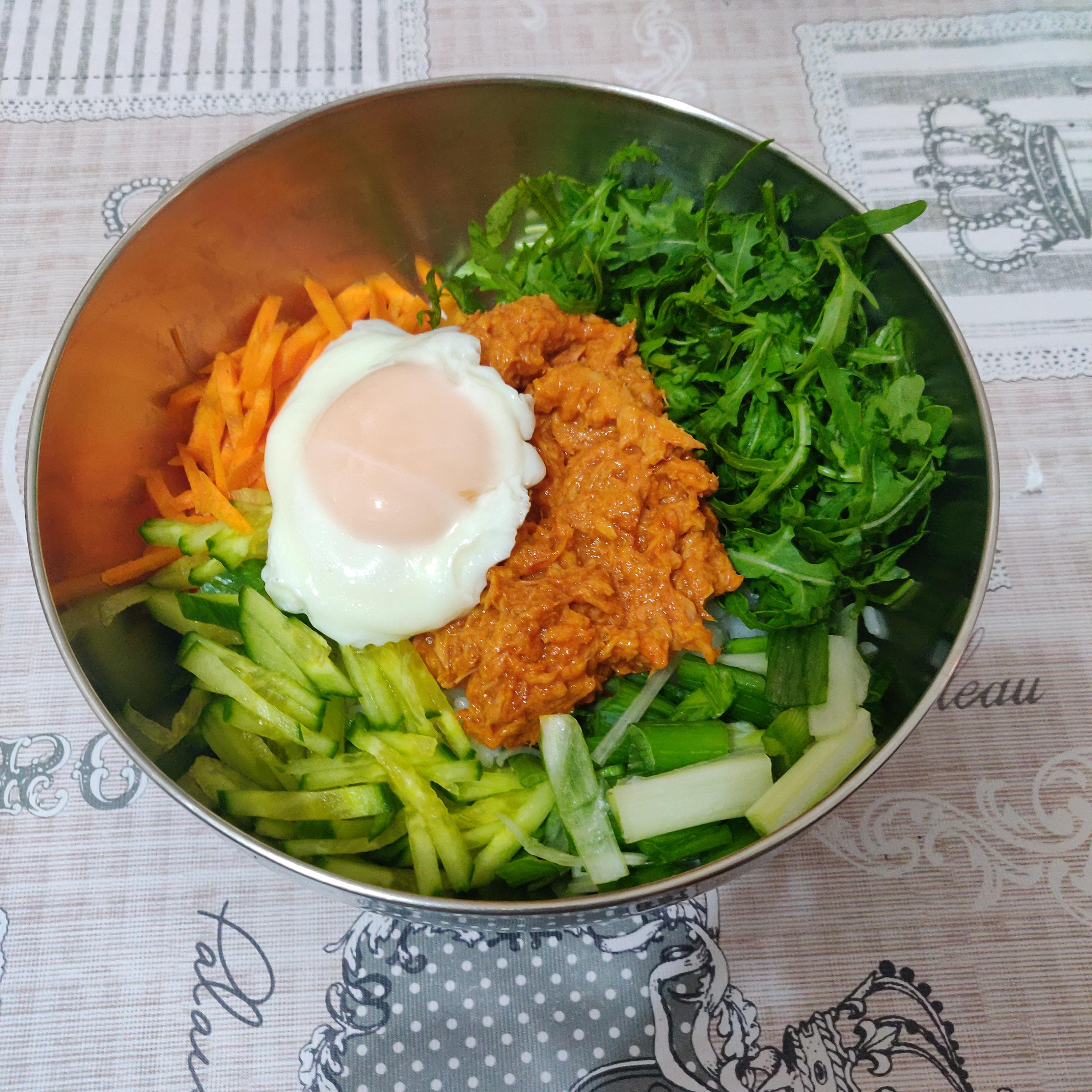 Tuna bibimbap Dining and Cooking
