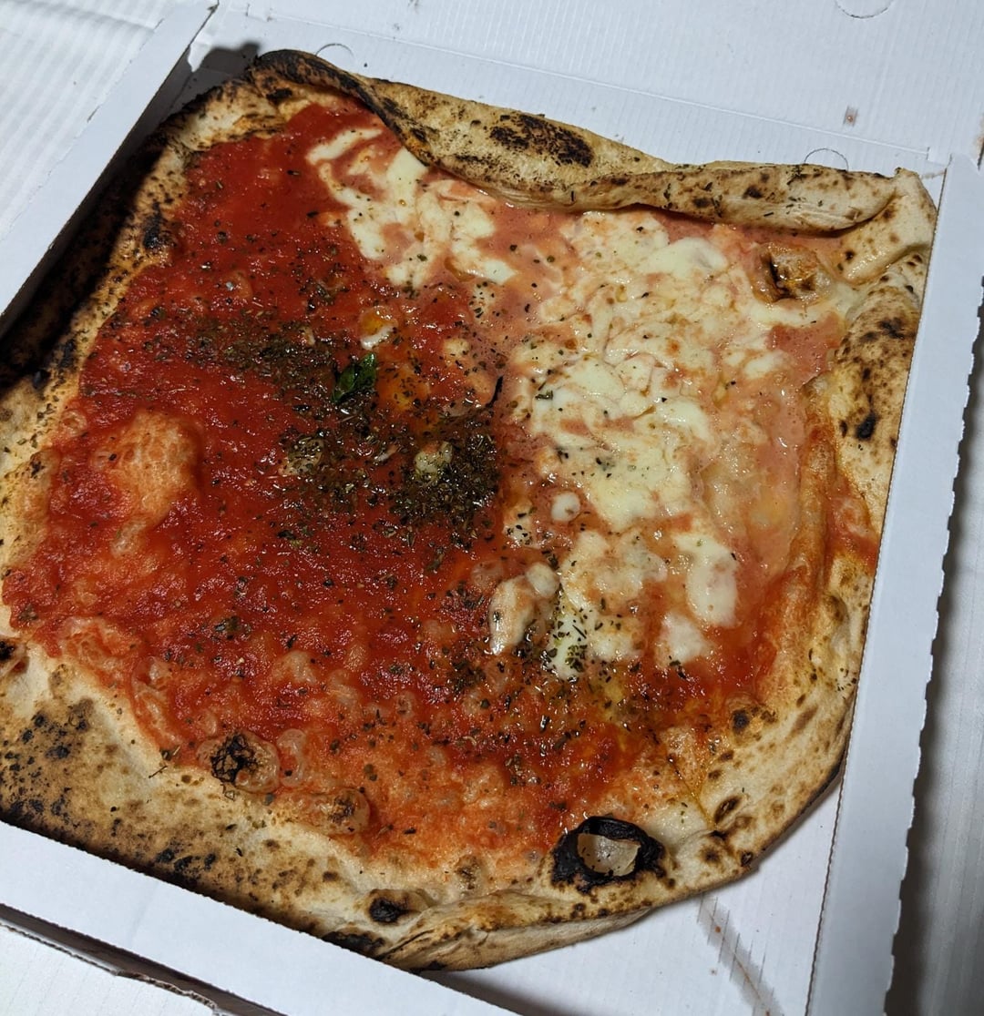Wait over an hour for one of the most popular pizzas in Naples L