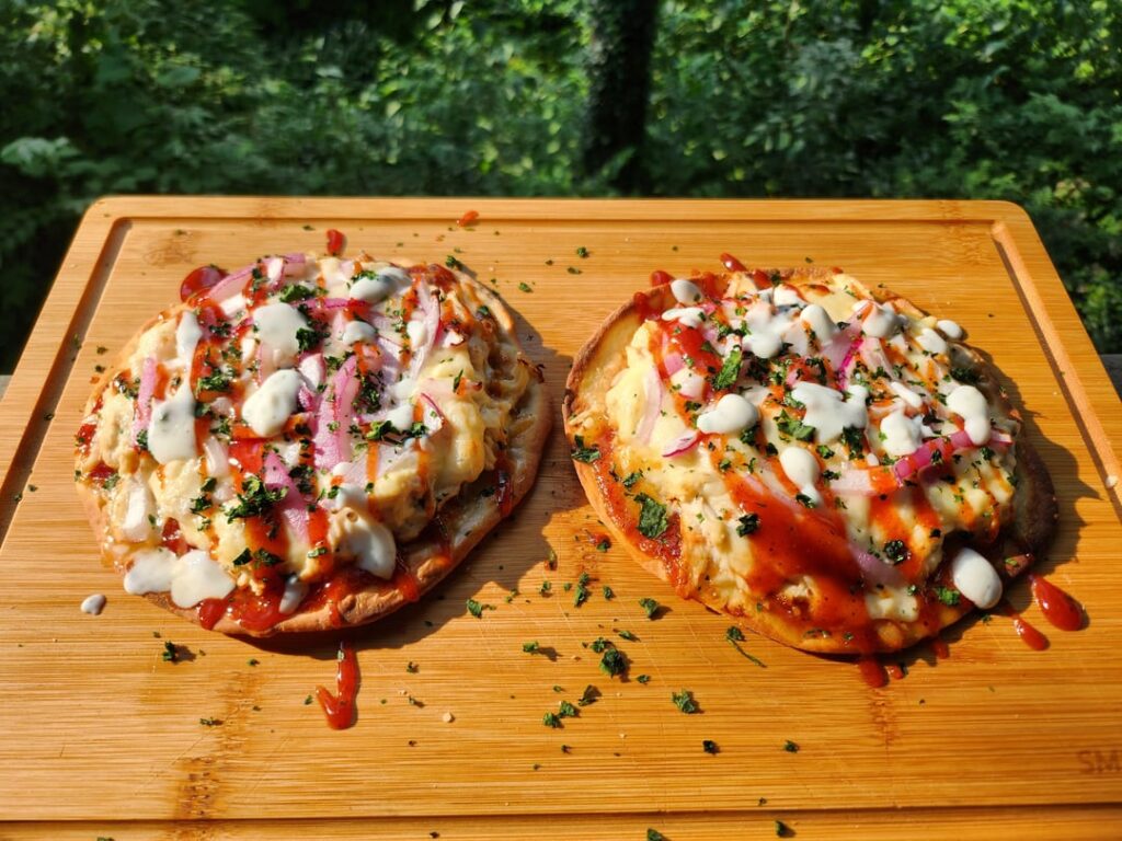 BBQ Chicken Flatbread Pizza!