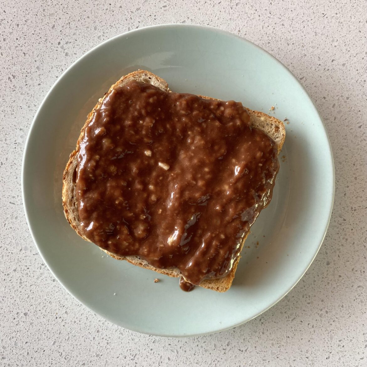 Buttella on toast