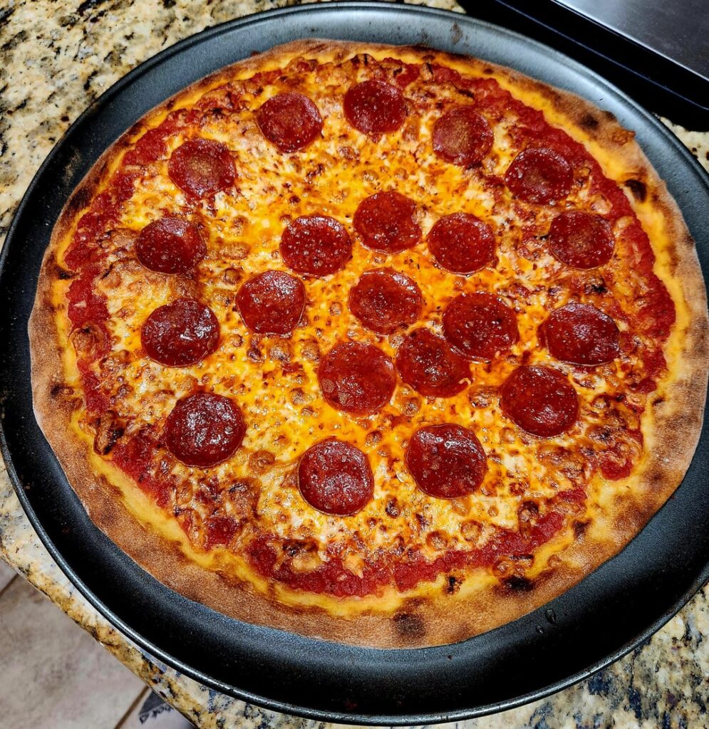 2 style of pepperoni 👌