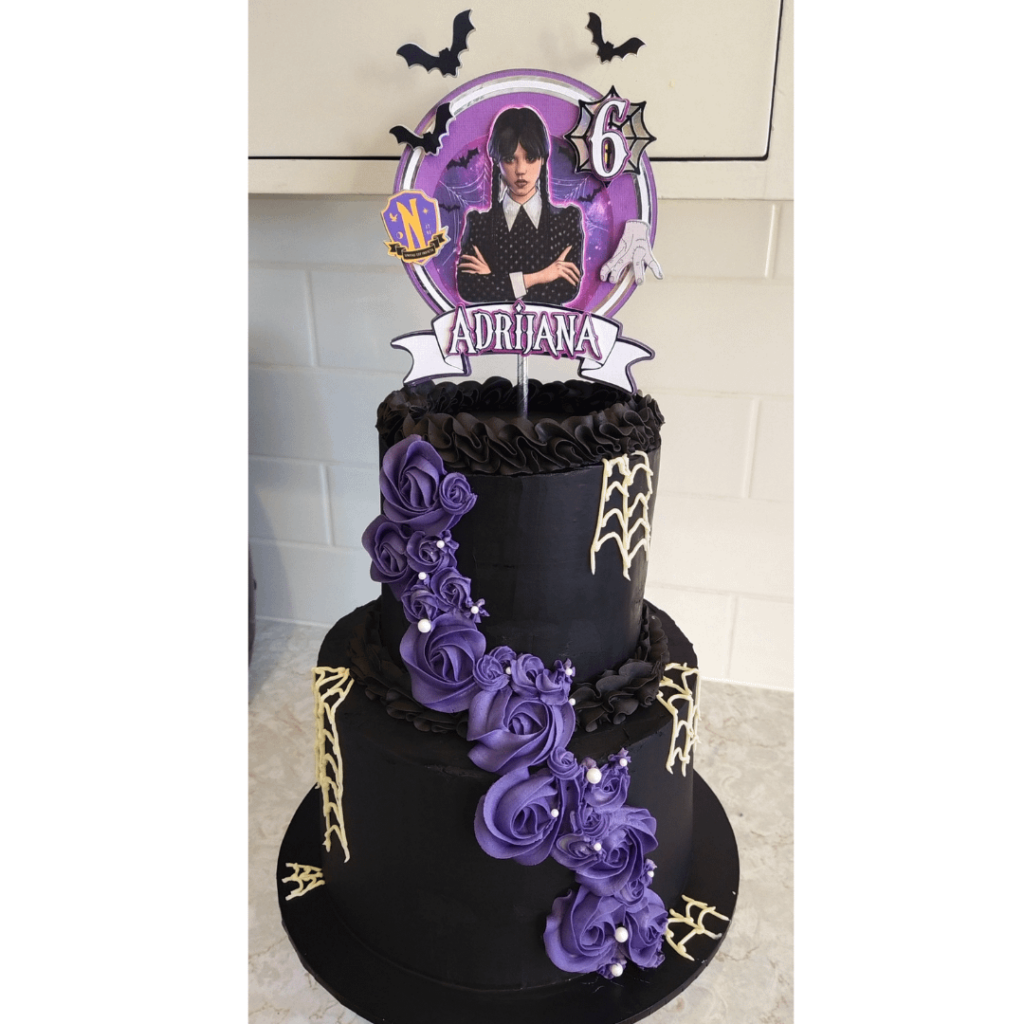 Got my first "Wednesday" cake order. Pretty stoked with the result