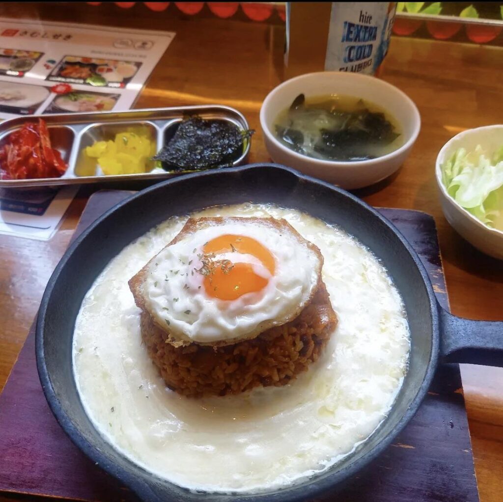 Cheese magma kimchi fried rice, came out great