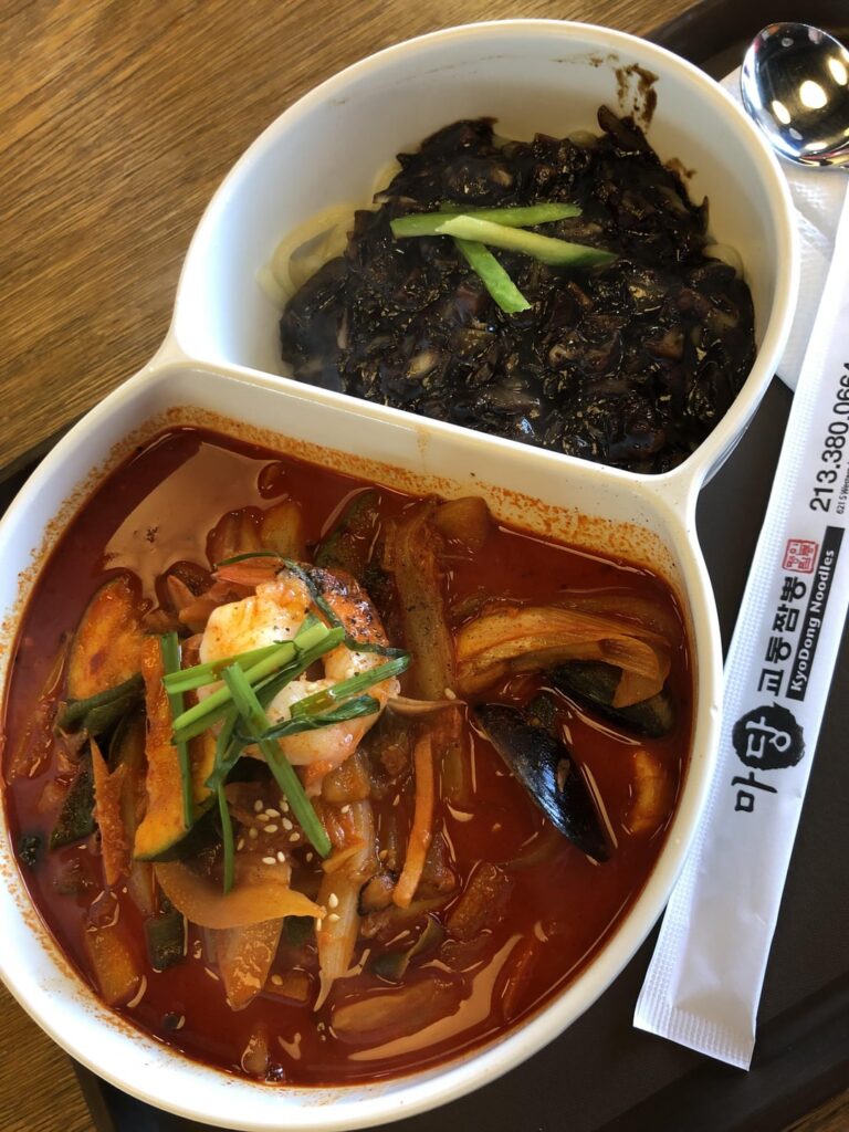 Absolutely love this 짬뽕& 짜장면 mix, red broth is so rich and quite spicy, pork bites from black bean sauce is also much flavorful than other places I have tried