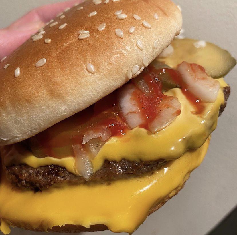 McDonald’s Quarter Pounder Dining and Cooking