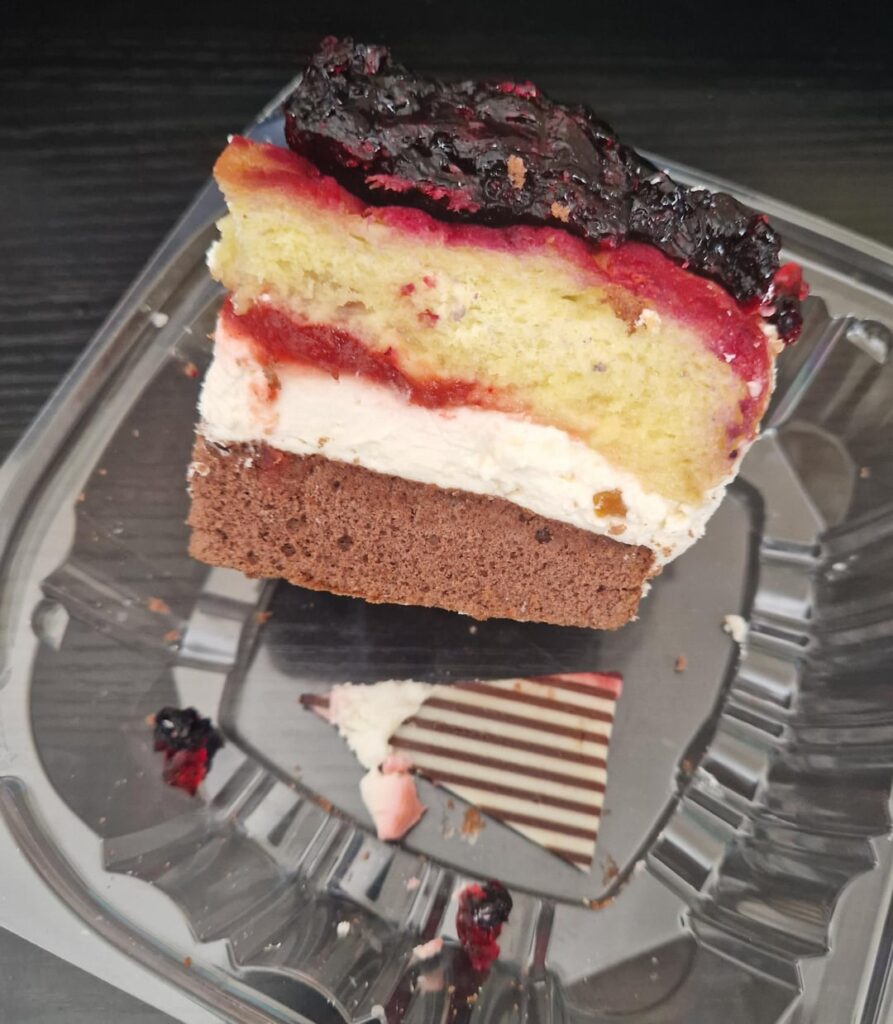 Calories in this traditional polish jelly cake?
