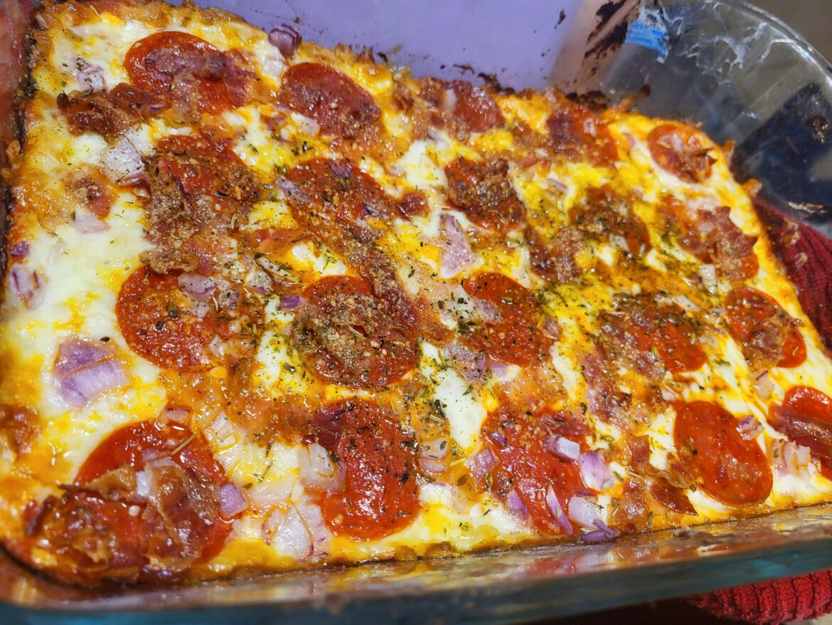Bacon onion pepperoni pizza dish