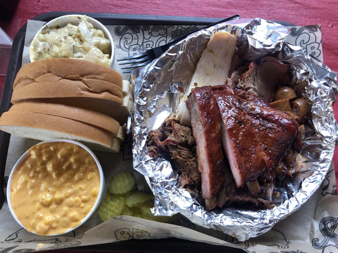 Slap’s (Kansas City, KS) BBQ Sampler Plate