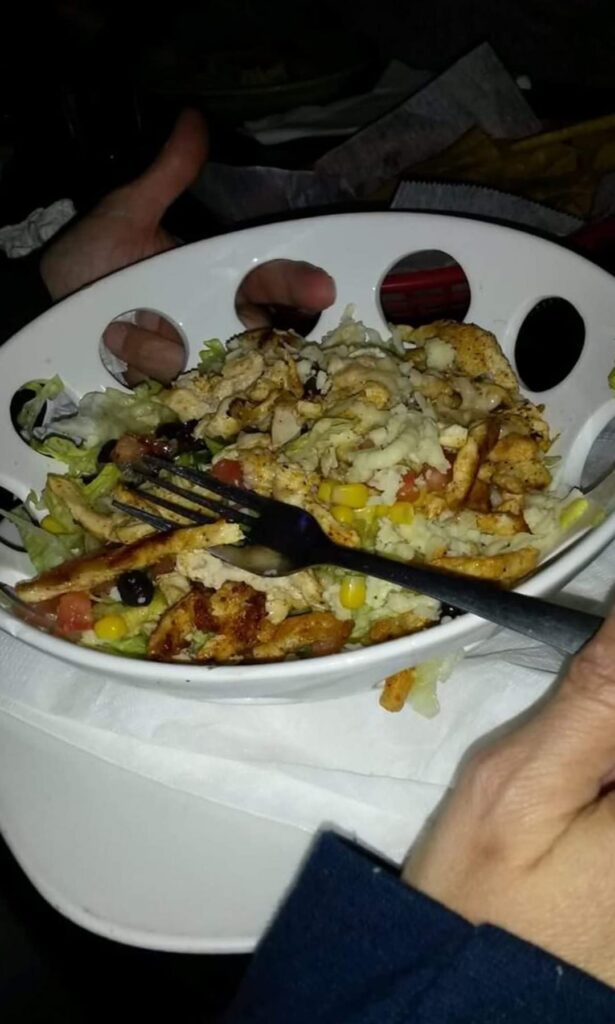 I want to keep the table clean when eating, thanks