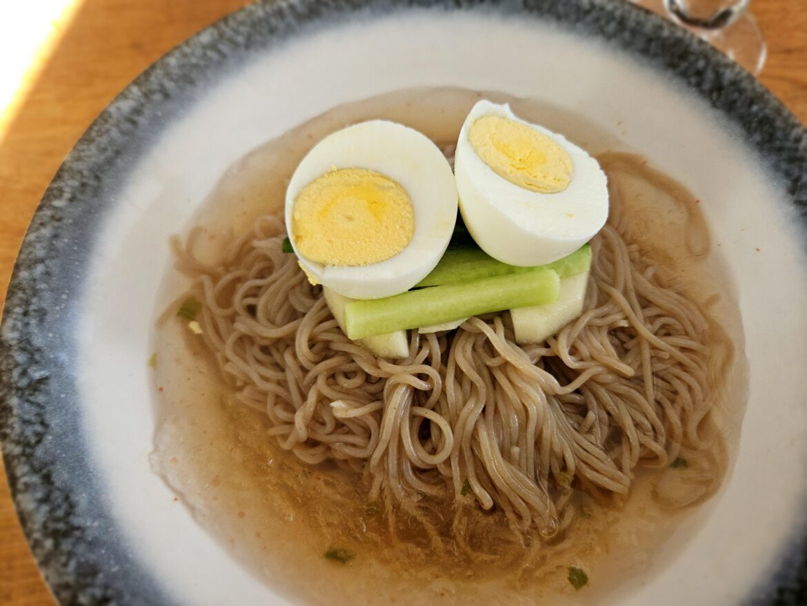 Mul-naengmyeon