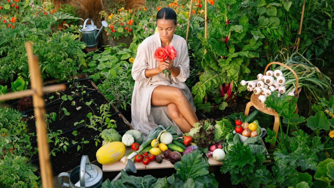 2 YEARS OFF GRID | Everything I Harvested & Cooked from My Vegetable Garden (#31)