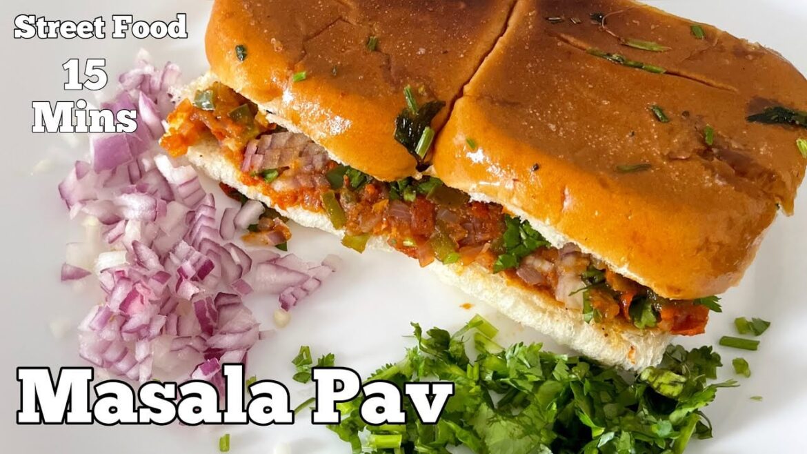 Masala pav in just 15 mins (spiced veggie mixture stuffed in bread buns)