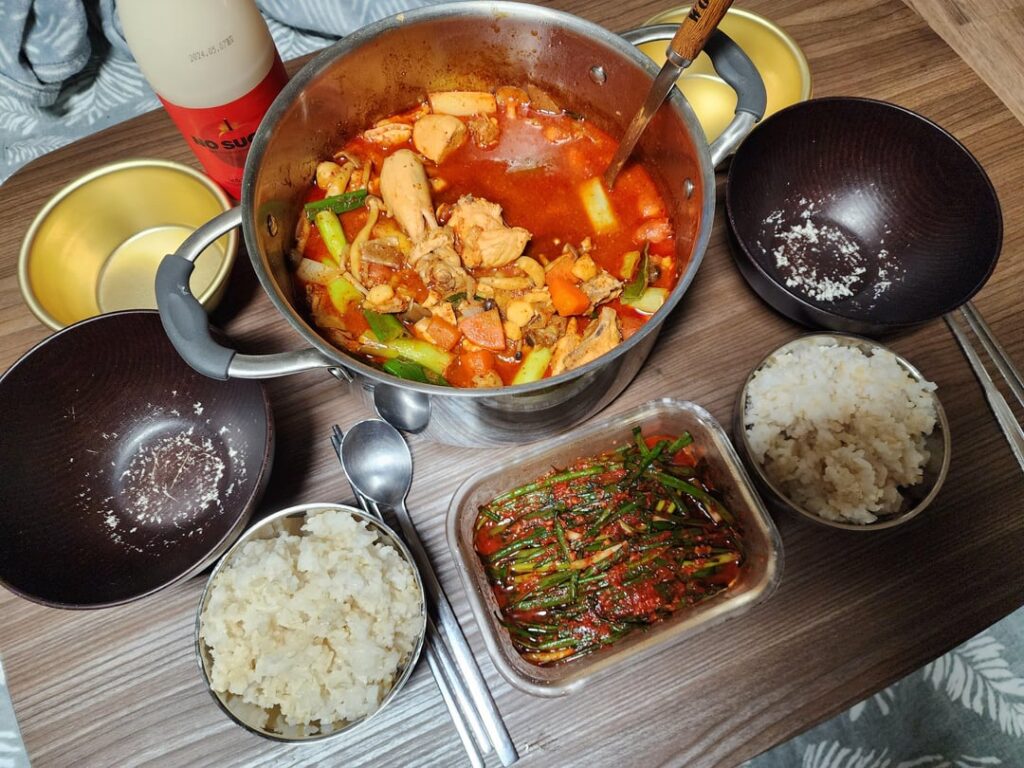 Made a big pot of dakbokkeum tang for dinner!