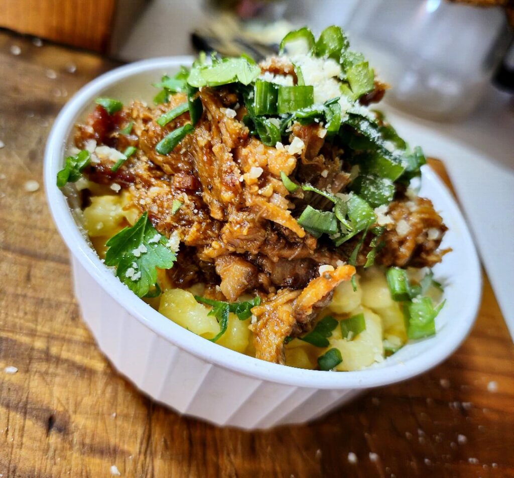 Pulled Pork Mac & Cheese