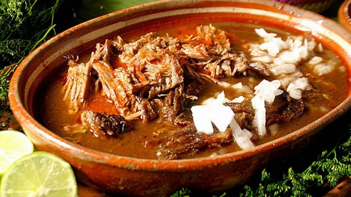 Chocolate in birria?