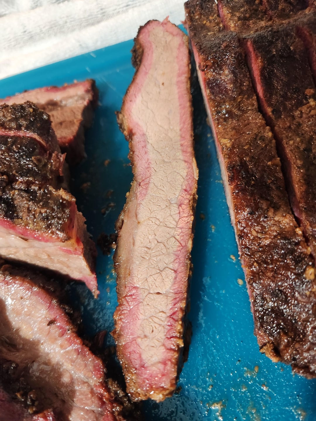 brisket-and-beef-ribs-dining-and-cooking