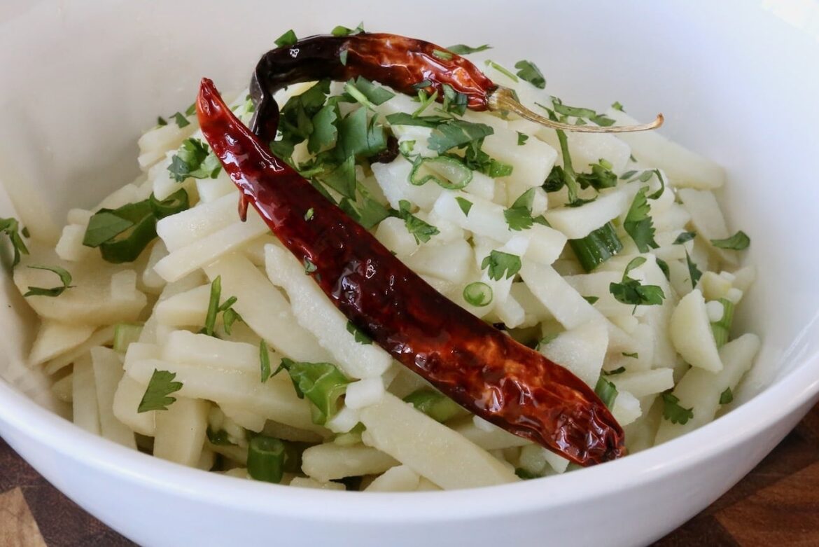 Spicy Chinese Shredded Potato Salad