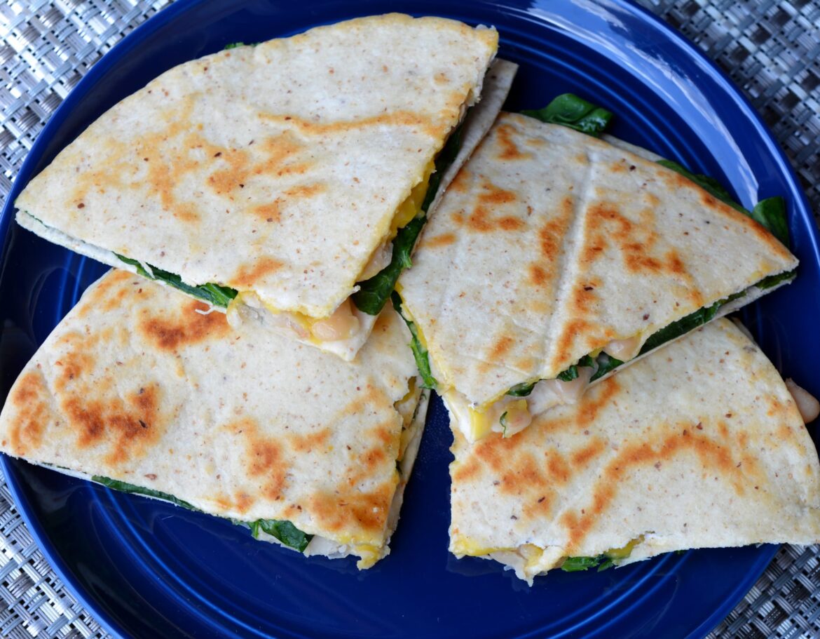 247 cals, 17 g protein - white bean, violife cheddar, spinach quesadilla