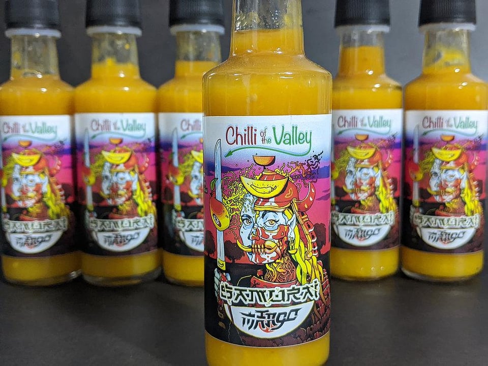Hi all. I design 100 perect custom hot sauce labels (for existing