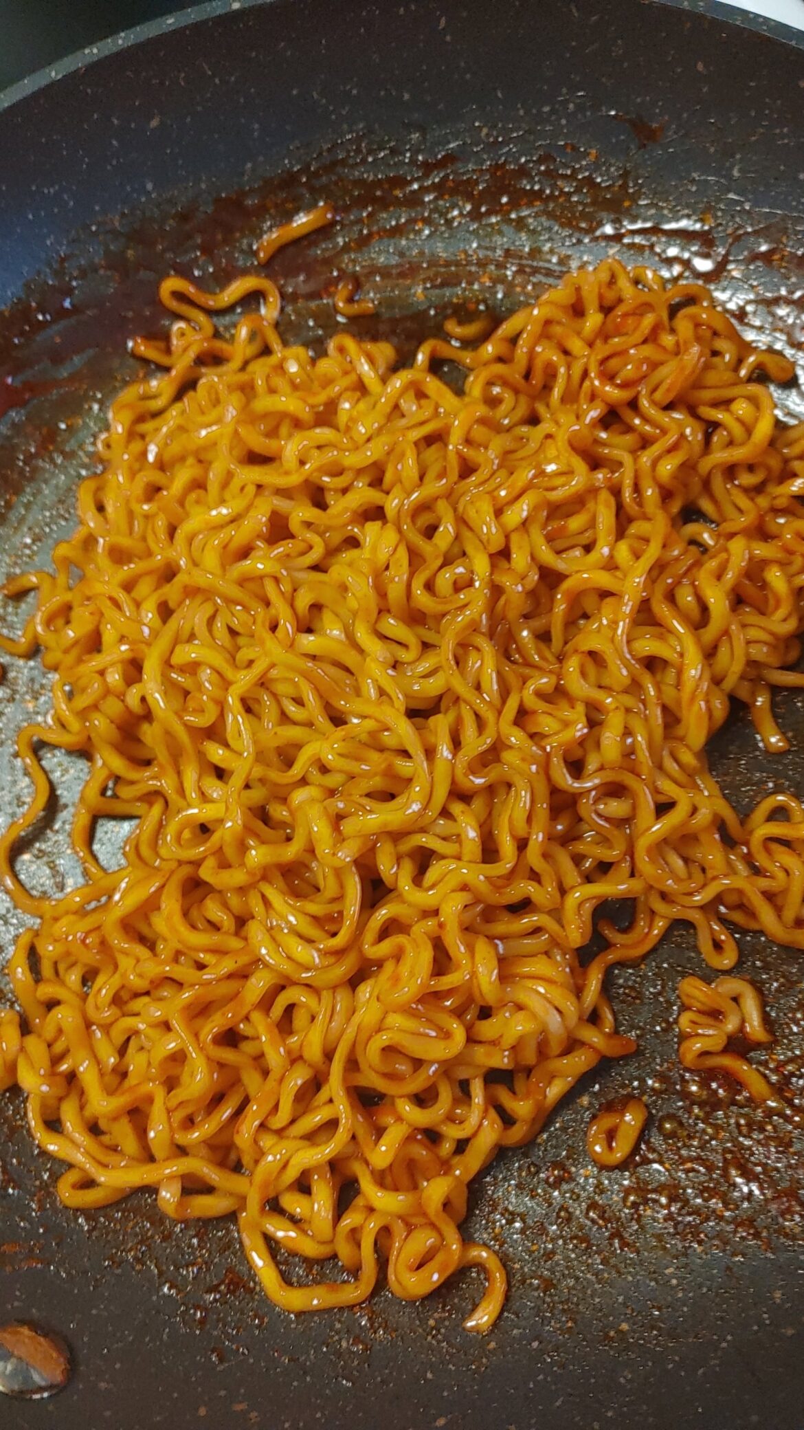 Got some spicy noodles!!