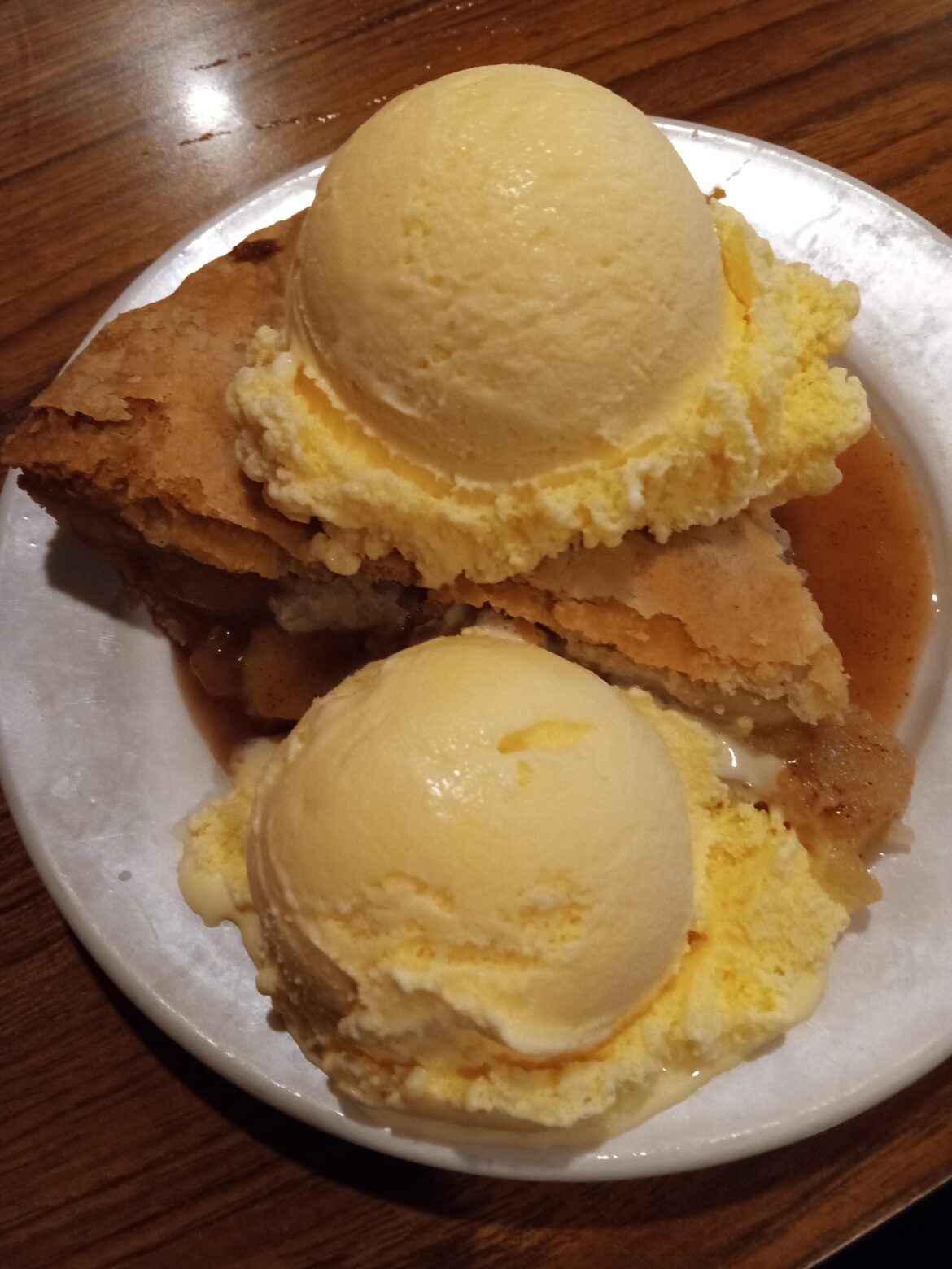 Apple Pie al a Mode from Pie 'N Burger in Pasadena, CA