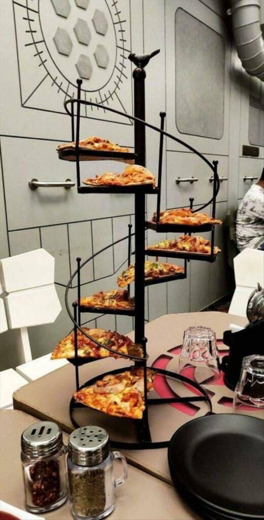 Pizza staircase