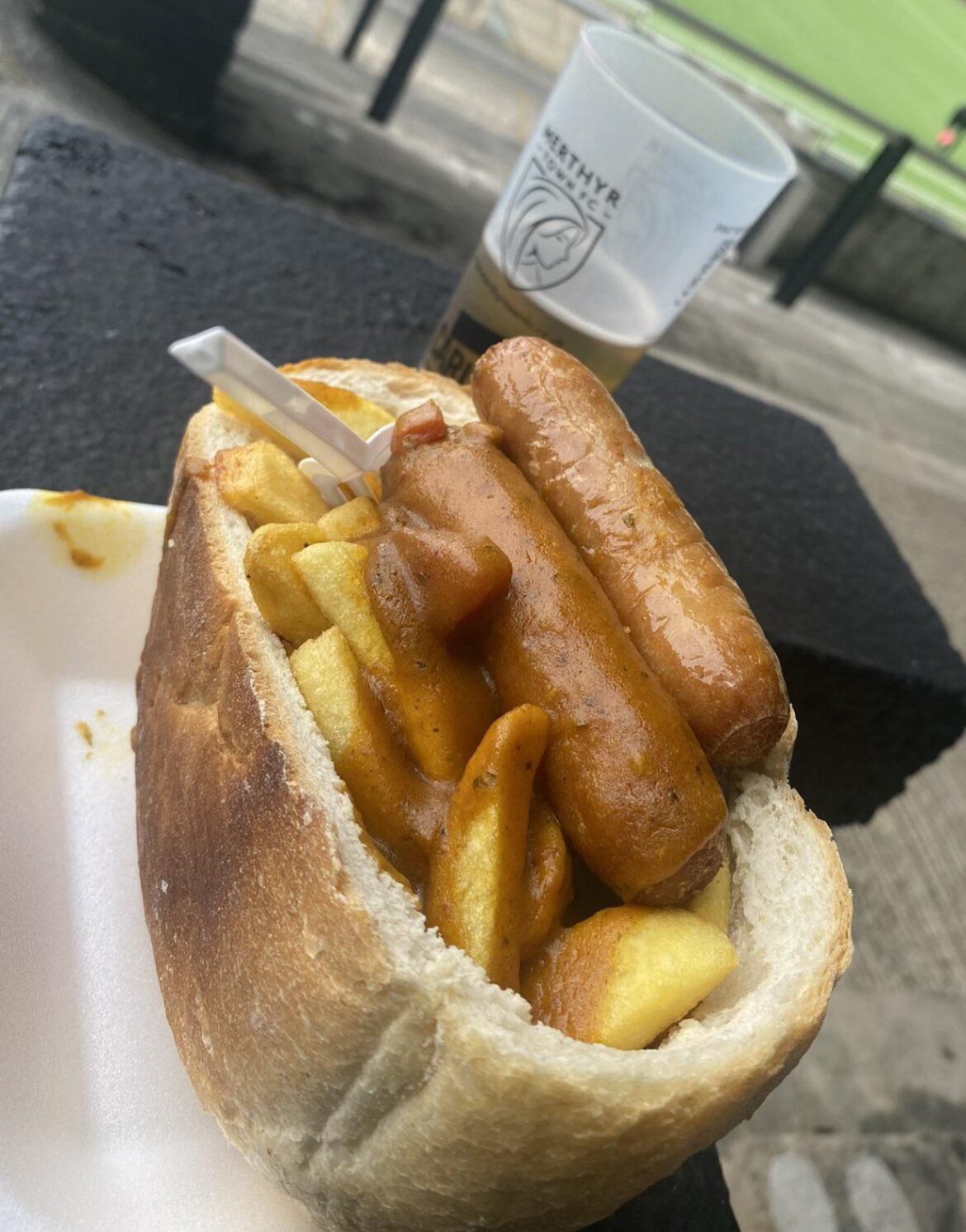 Food served in a hollowed loaf of bread.