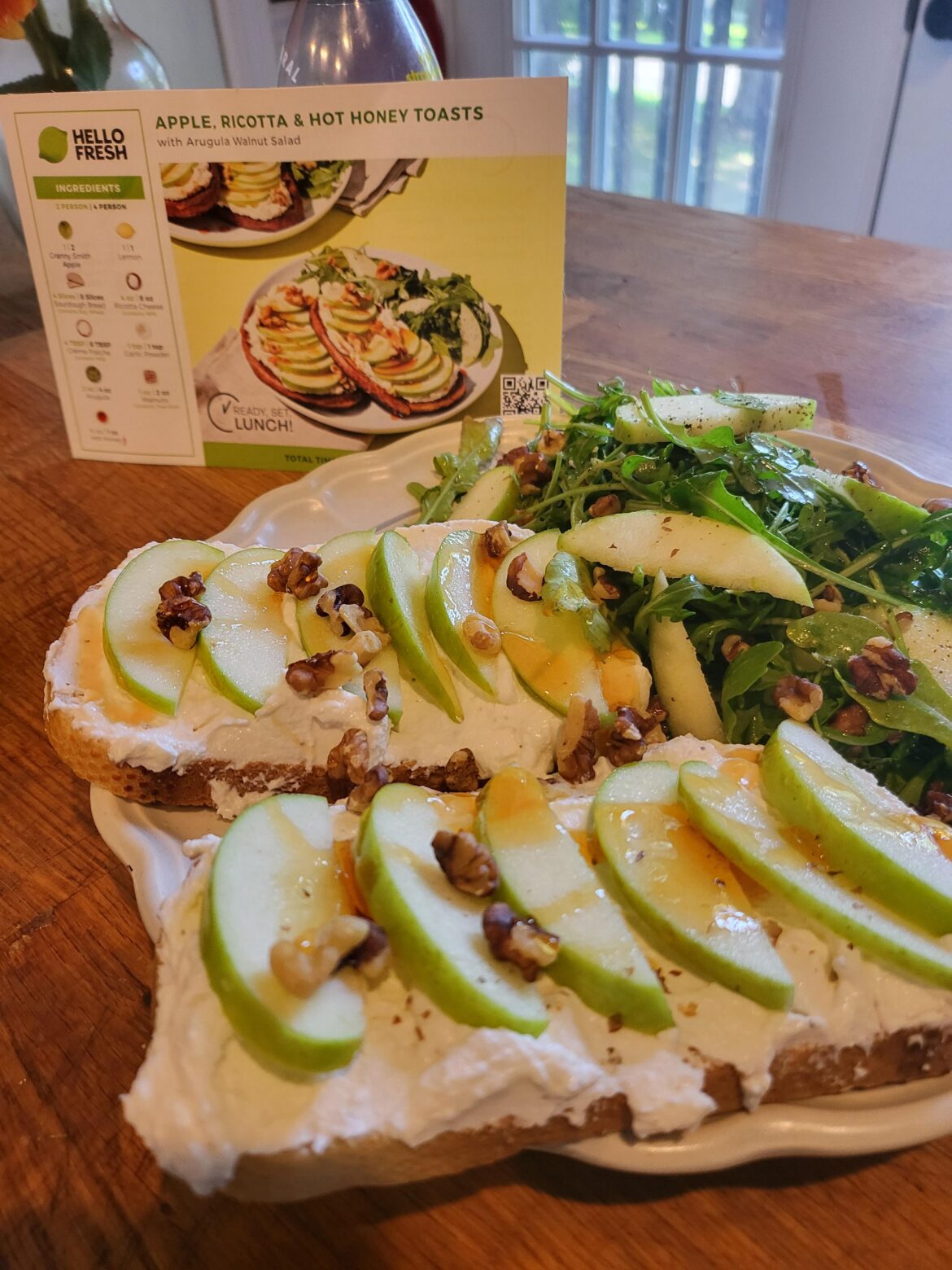 Apple ricotta hot honey toast