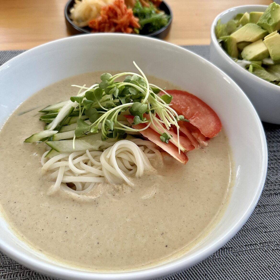 Black soybean and pistachio kongguksu for lunch
