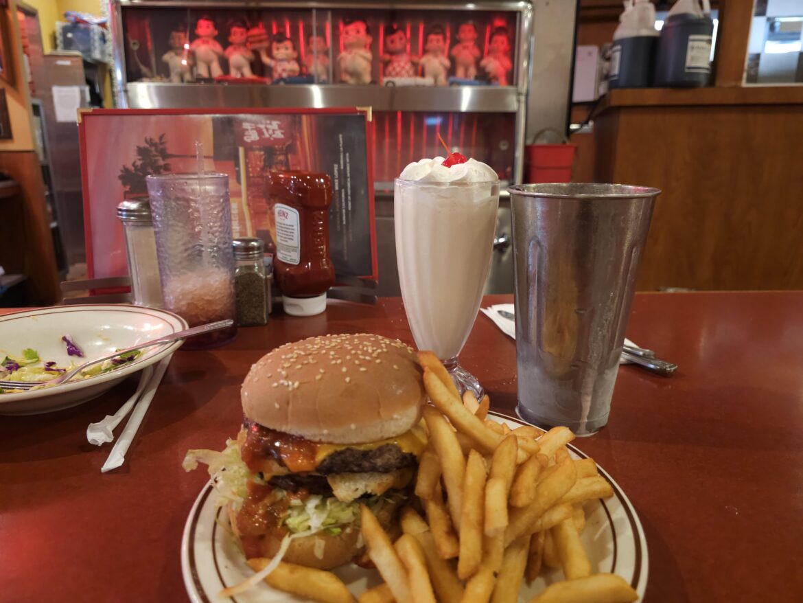 It's been years since I've been to Bob's, the ambience is such a breath of fresh air