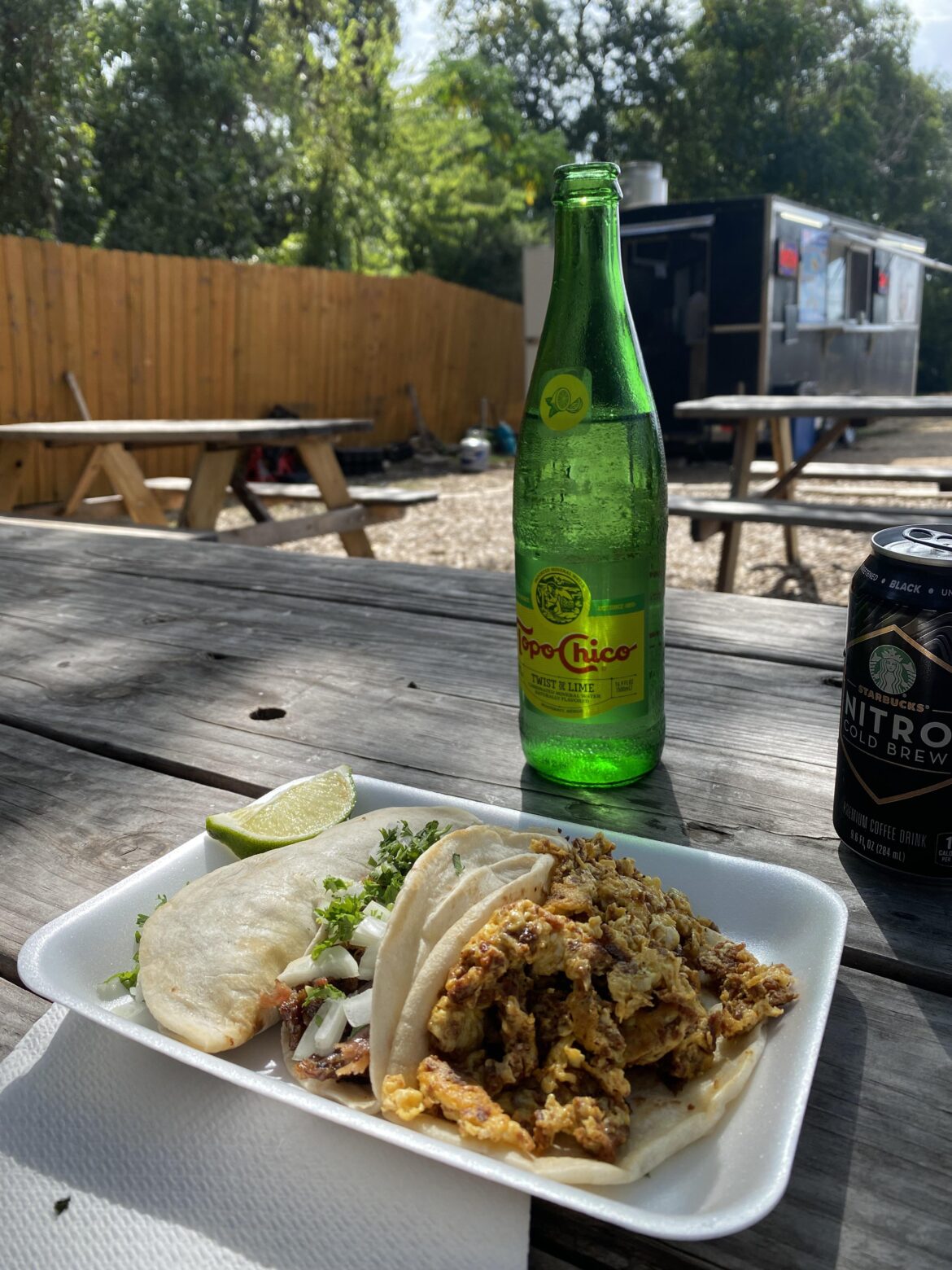 Tacos El Monchis suadero might be becoming a problem for me