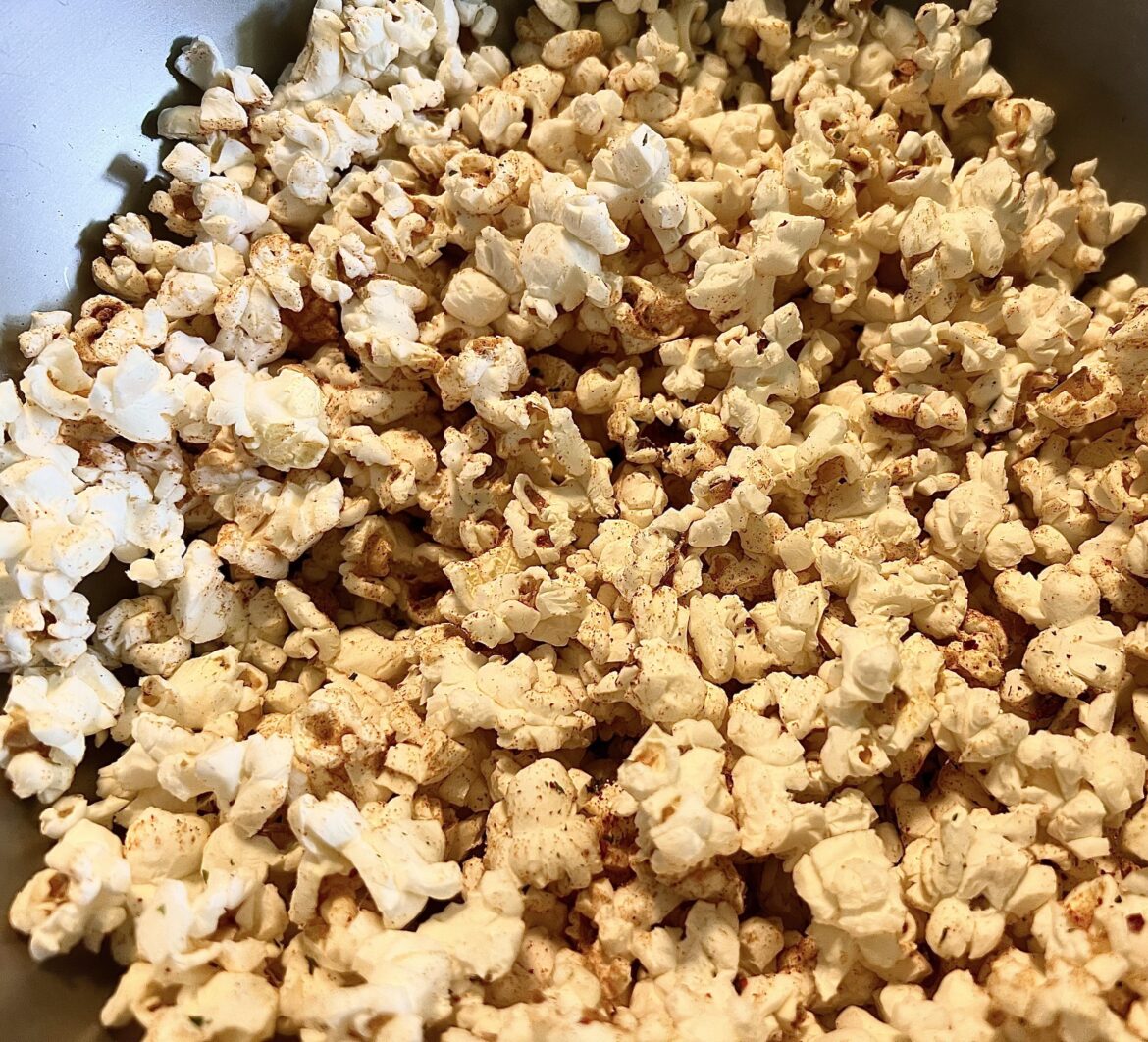 Inspired by u/mrsgordon, I put a packet of Shin Ramyum soup base into my microwave popcorn