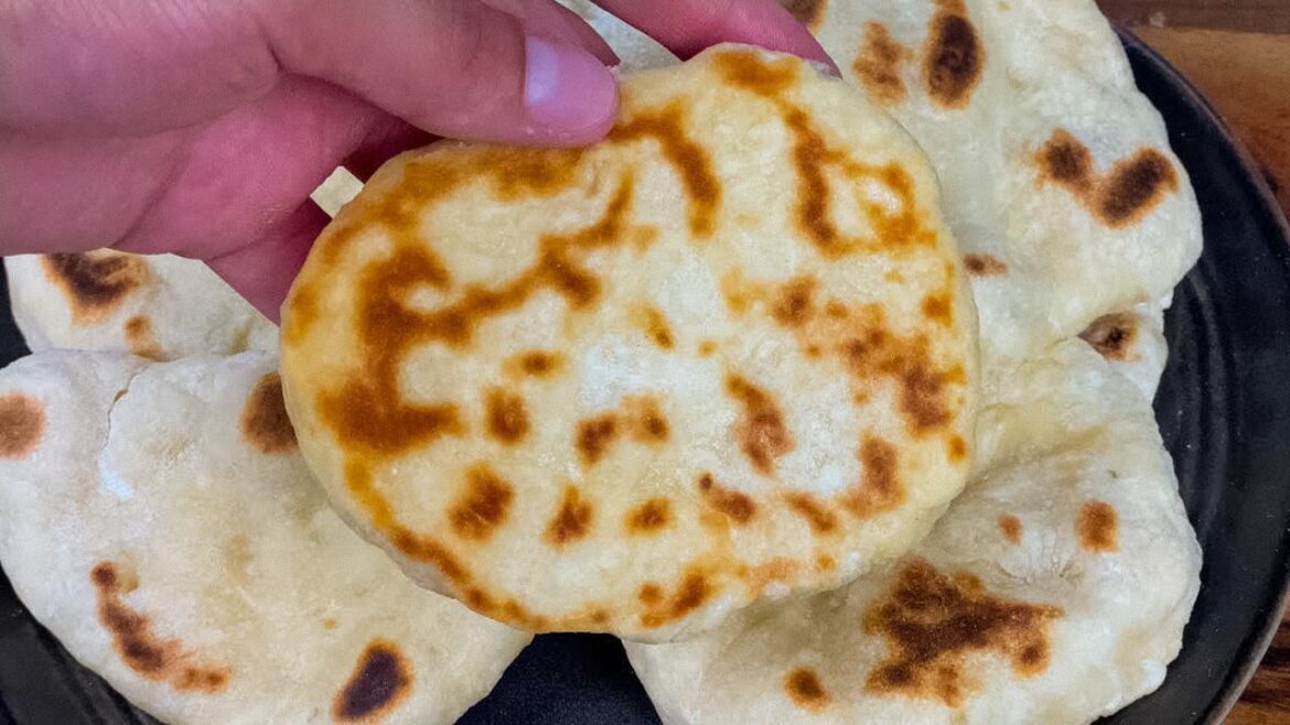Turkish Flatbread in a pan (recipe in comments)