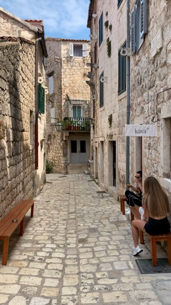 Early morning specialty coffee in Hvar ,Croatia 🇭🇷 at this lovely coffee corner KAVA37