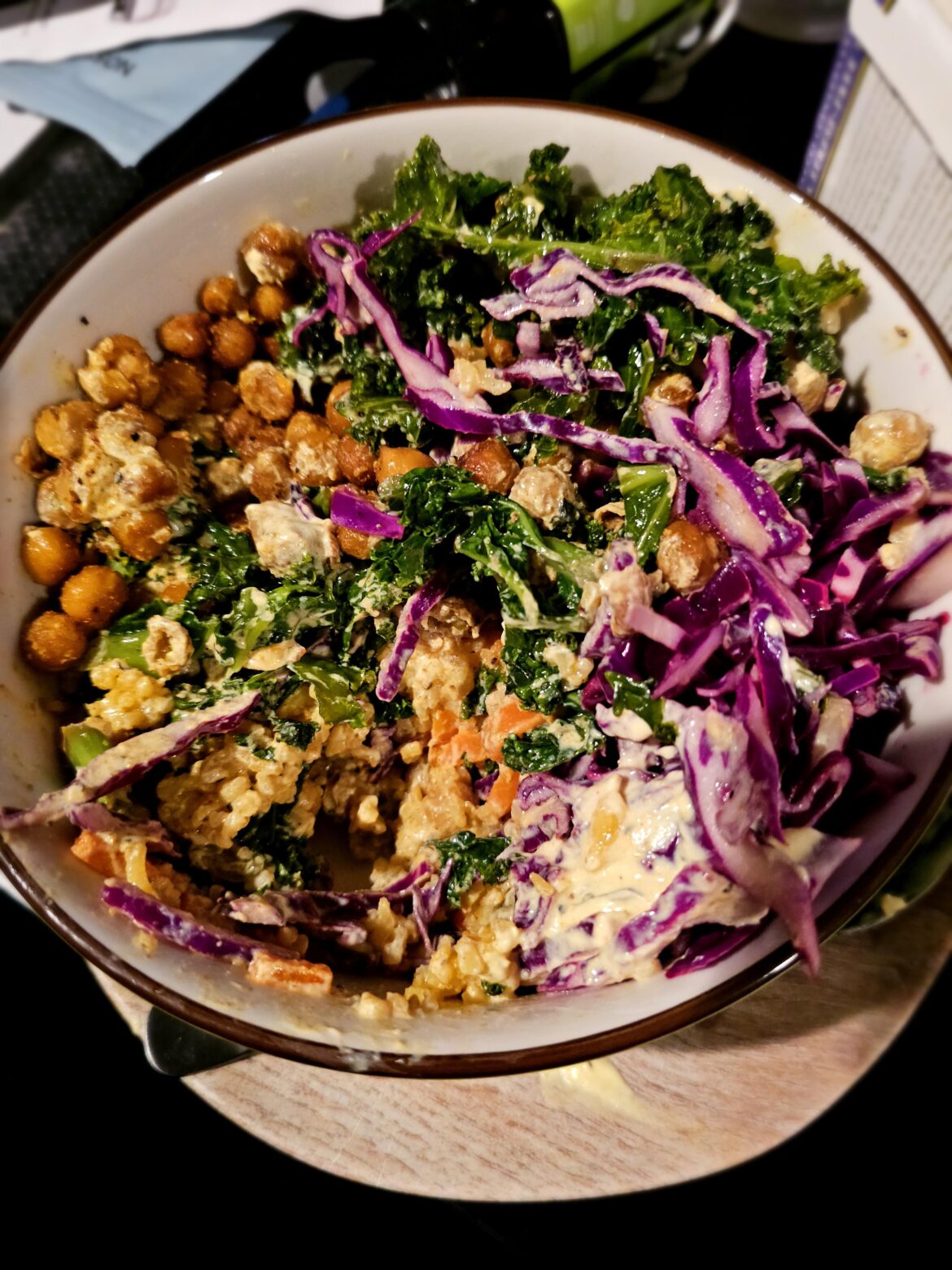 Crunchy curried Chickpea bowl it was amazing 👏 😋